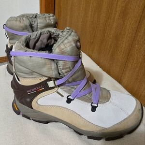 Merrell 7.5 Women's Snow Boots
